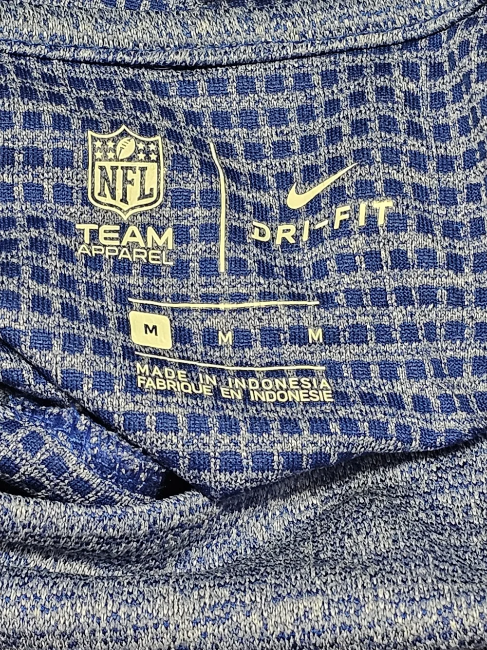 Nike NFL Team Apparel Seattle Seahawks Womens Funnel Neck Dry-Fit Size M
